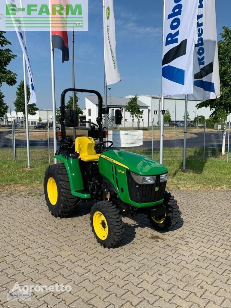 John Deere 3025e wheel tractor