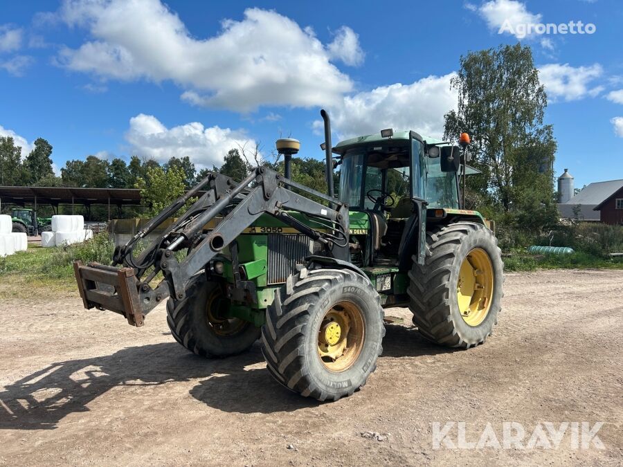 tracteur à roues John Deere 3050