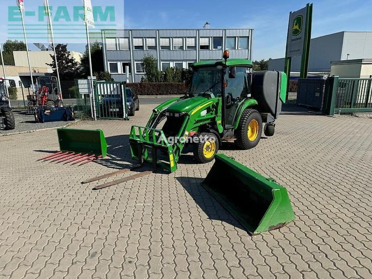 John Deere 3720 tractor de ruedas