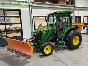 kolesový traktor John Deere 4066 inkl. schneeschild & salzstreuer