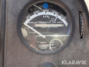 Купить трактор колесный John Deere 4230 - Изображение 69 | Agroline LV Трактор колесный John Deere 4230 | Изображение 69 - Agroline