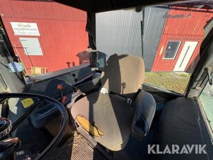 Kolový traktor John Deere 4430 na prodej - Obrázek 12 | Agroline CZ Kolový traktor John Deere 4430 | Obrázek 12 - Agroline