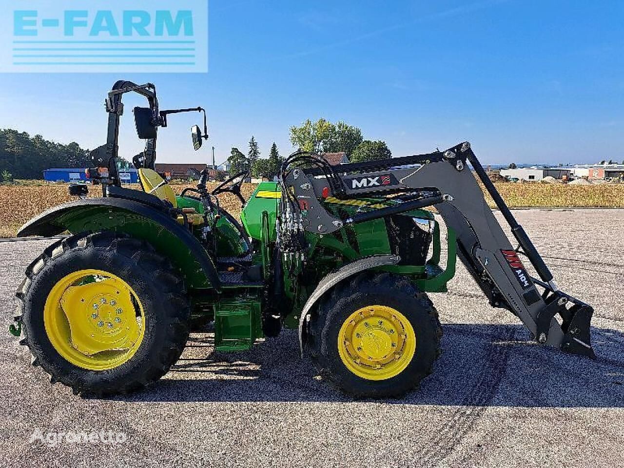 جرار بعجلات John Deere 5050e