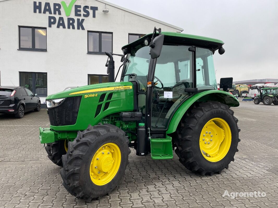 Tracteur à roues John Deere 5058E Allrad - Agronetto