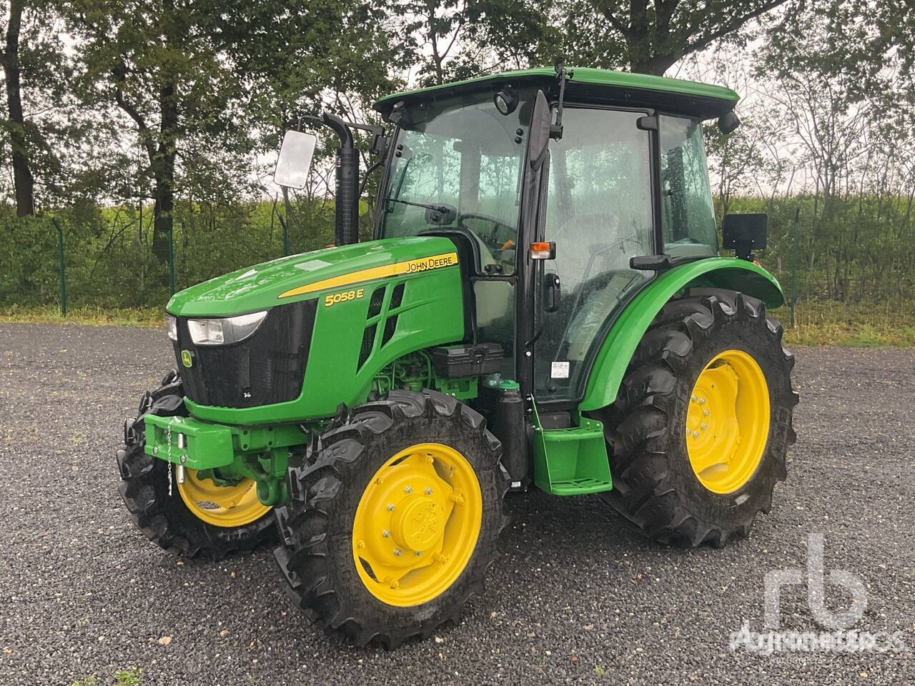 новий трактор колісний John Deere 5058E (Unused)