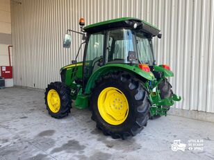 tractor cu roţi John Deere 5067E