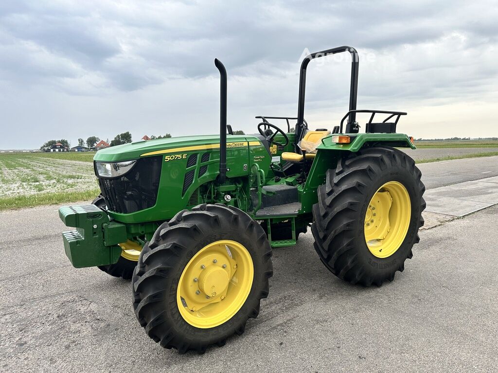 John Deere 5075E tractor de ruedas nuevo - Agroline