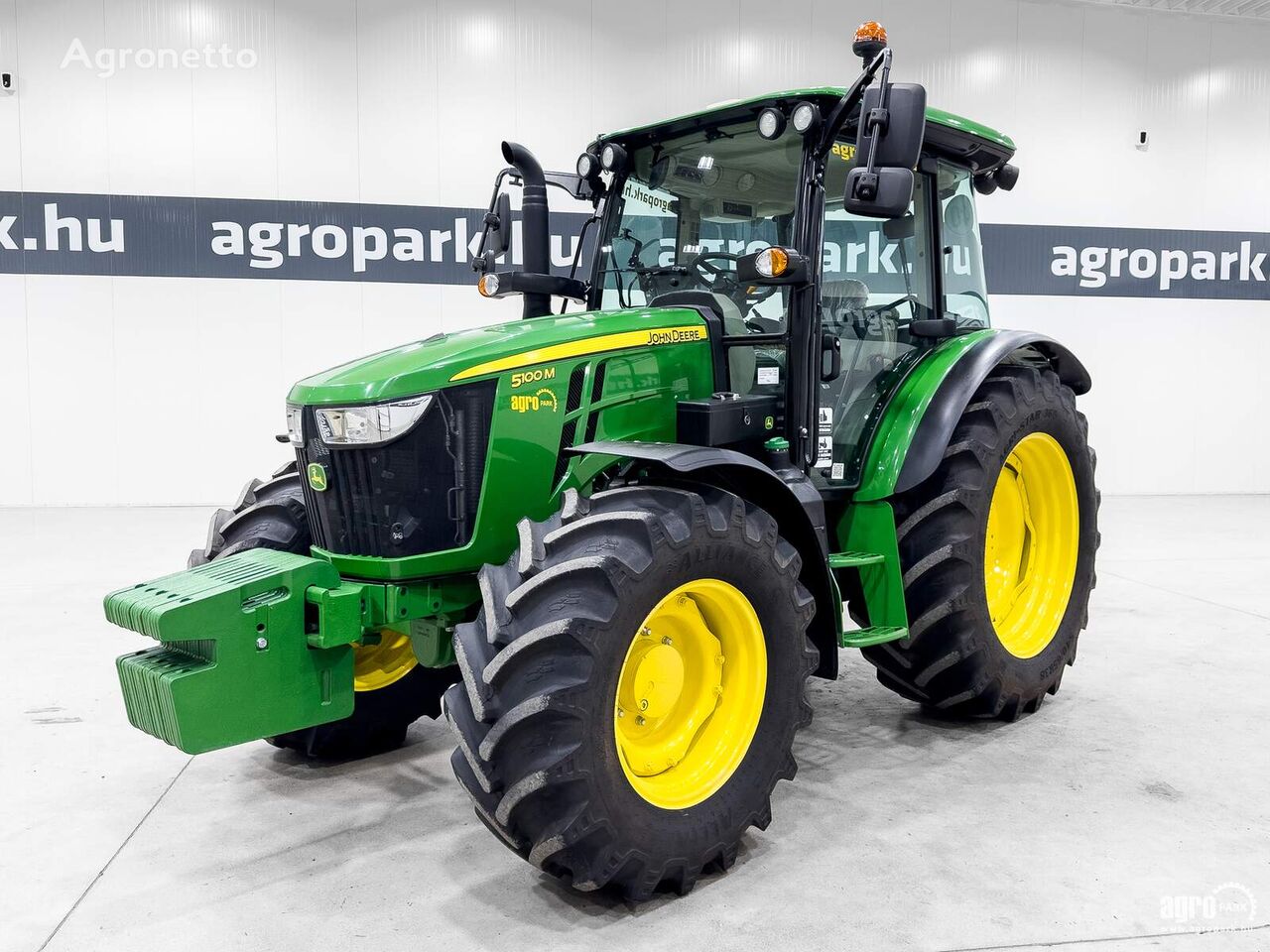 John Deere 5100M wheel tractor