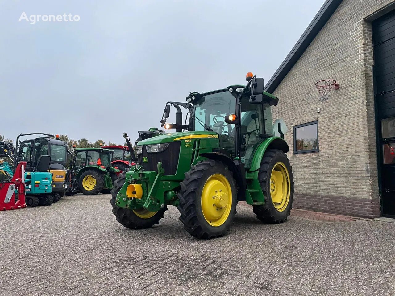 轮式拖拉机 John Deere 5125R