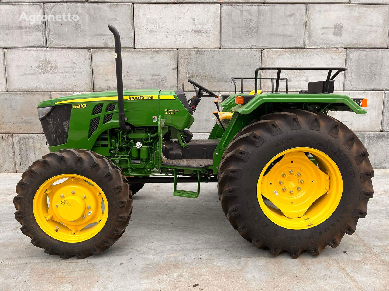 new John Deere 5310 UNUSED, NO CE, ONLY FOR EXPORT! wheel tractor