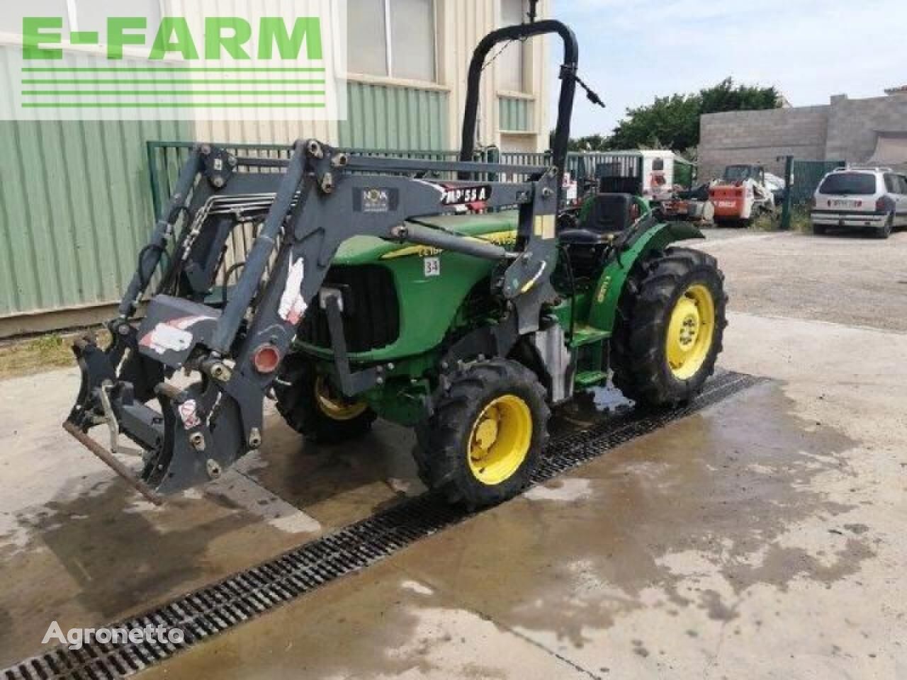 John Deere 5615f tractor de ruedas