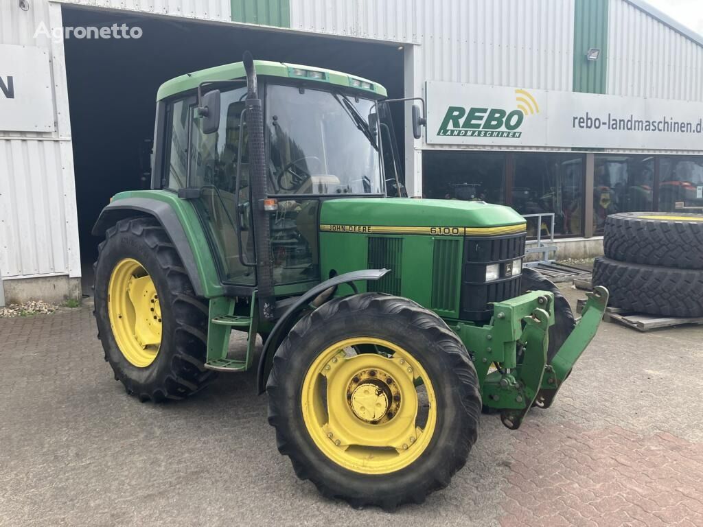 tractor cu roţi John Deere 6100