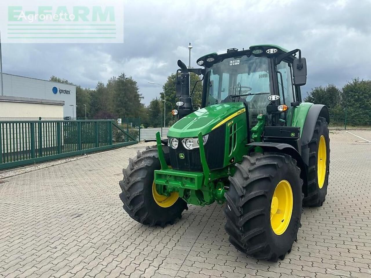 John Deere 6100m tractor de ruedas