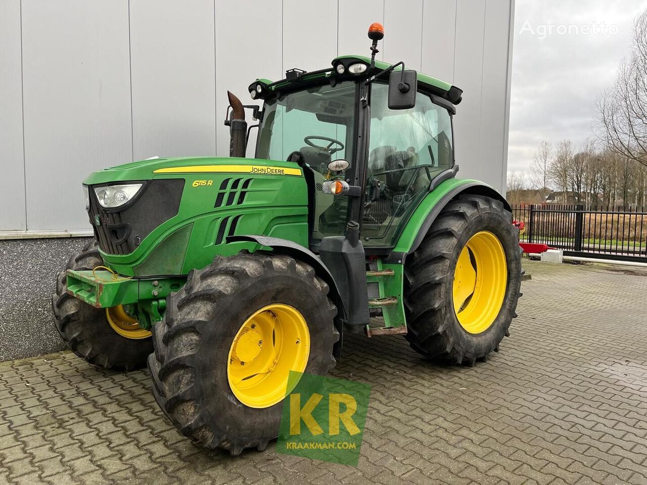 John Deere 6115R ホイールトラクター