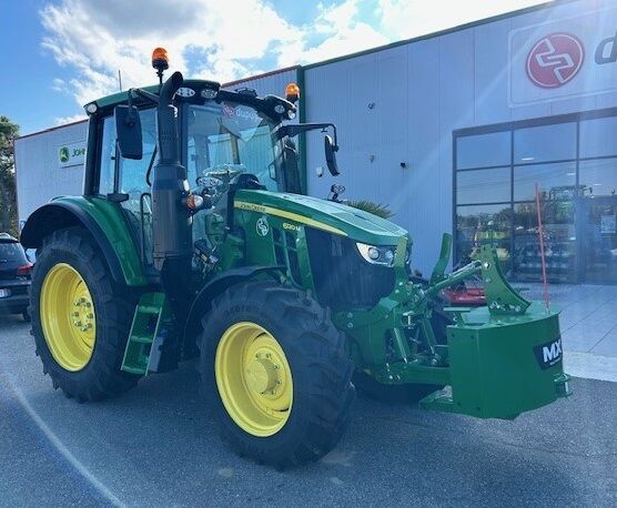 John Deere 6120M traktor točkaš