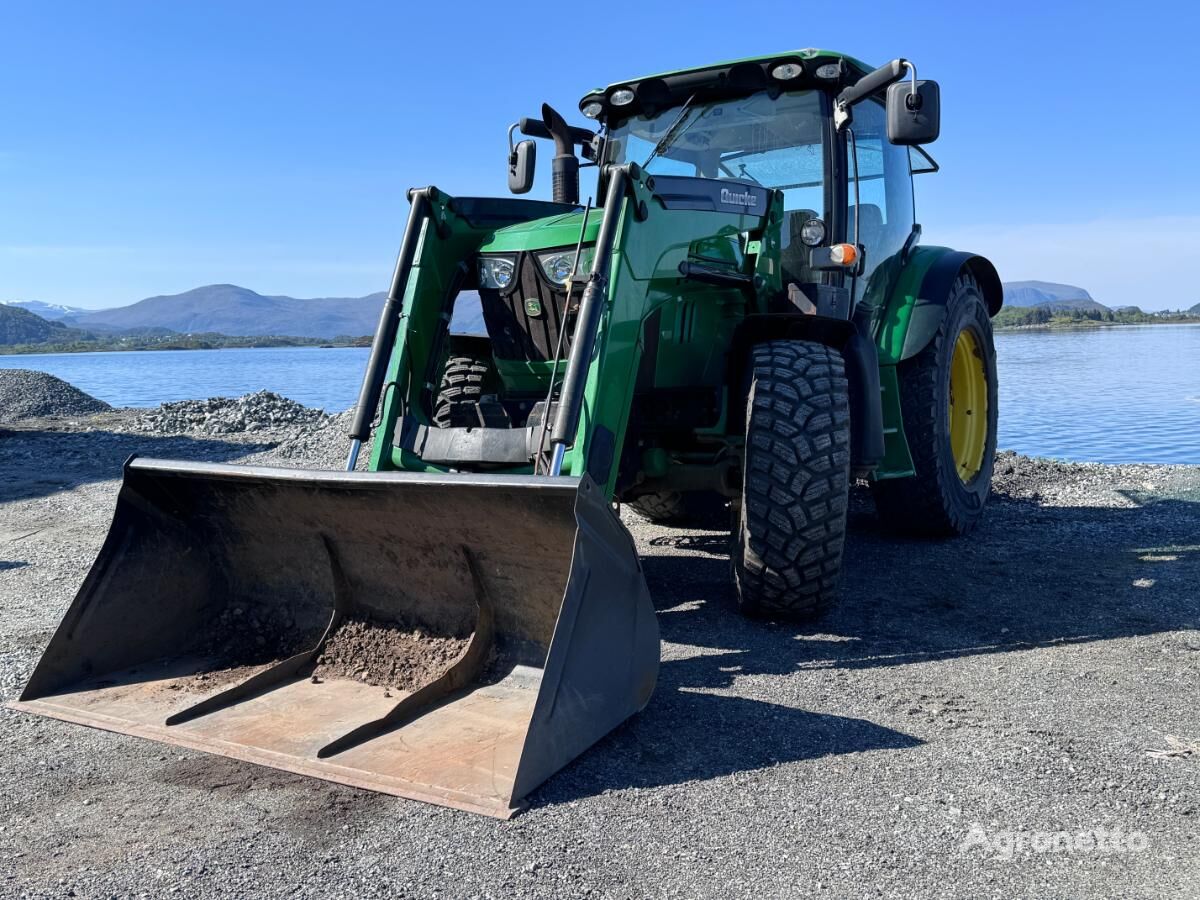 John Deere 6125R wheel tractor