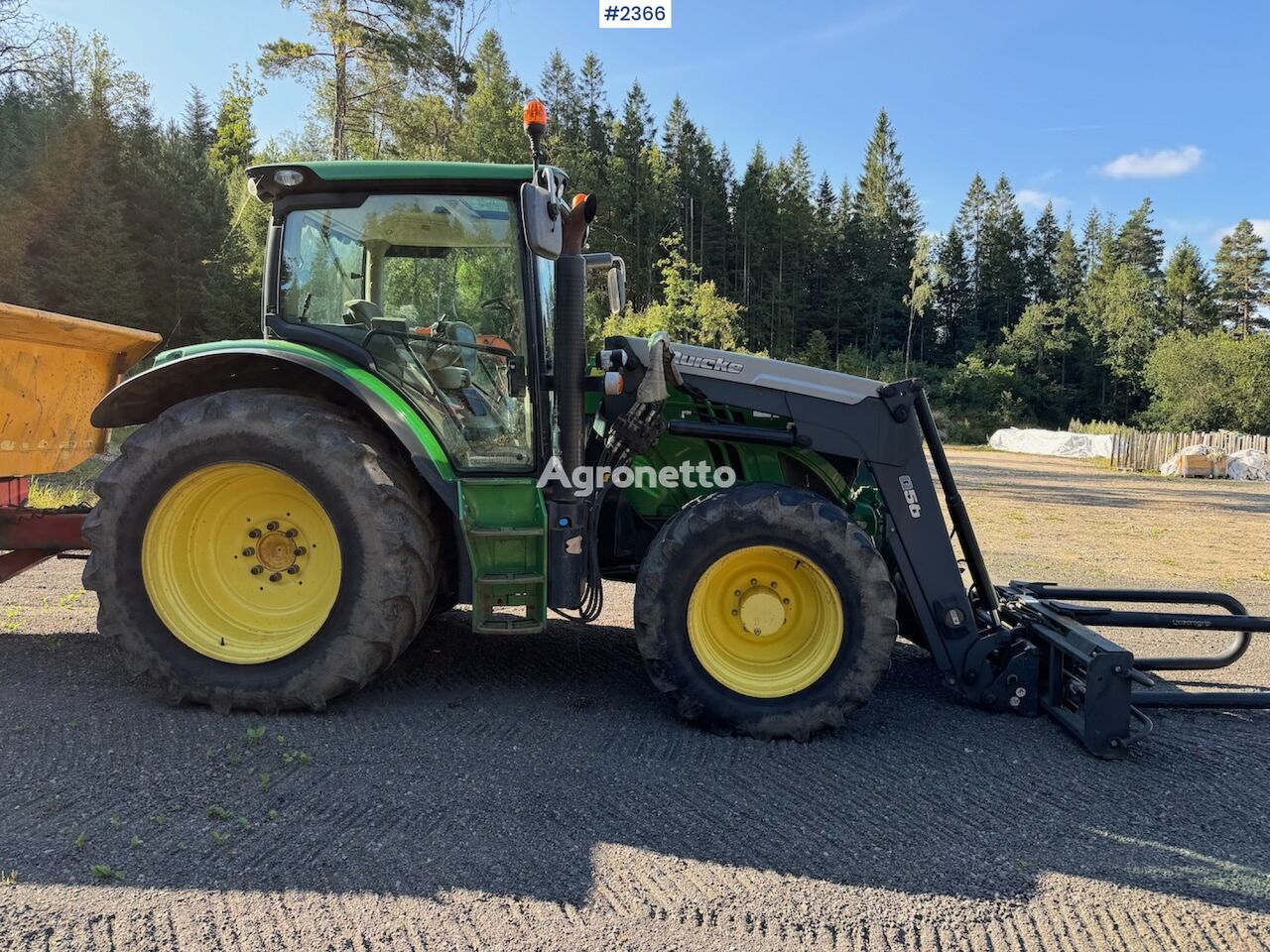 John Deere 6125R ホイールトラクター