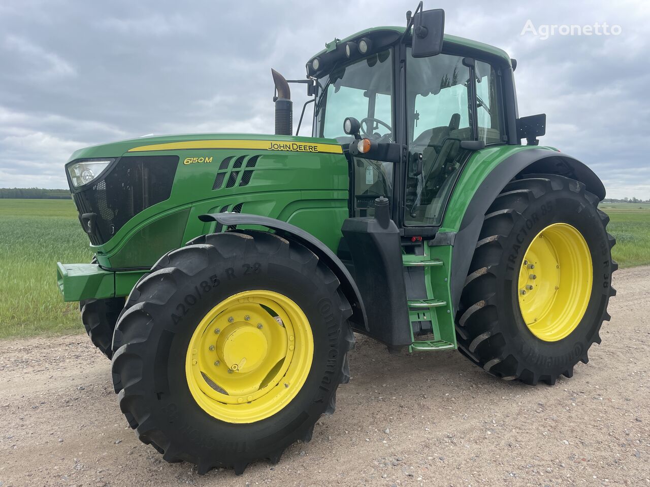 John Deere 6150M wielen trekker