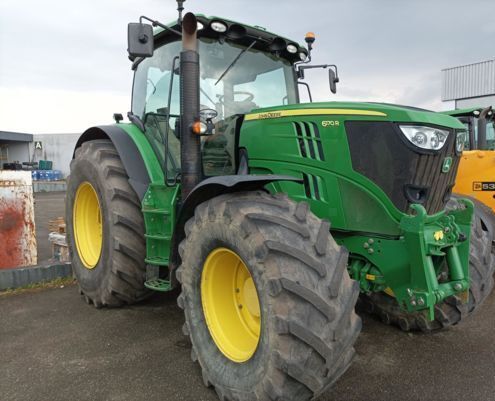 tracteur à roues John Deere 6170 R