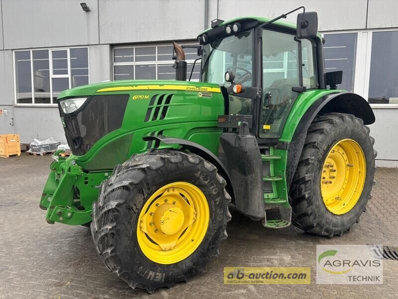 traktor roda John Deere 6170M