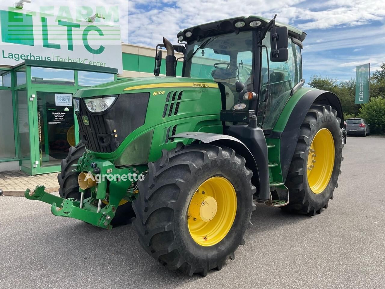 трактор колесный John Deere 6170R