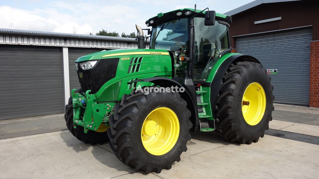 trator de rodas John Deere 6210 R