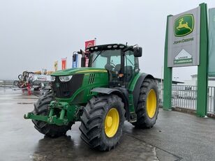 трактор колесный John Deere 6210R