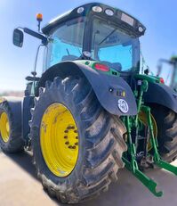John Deere 6210R tractor de ruedas