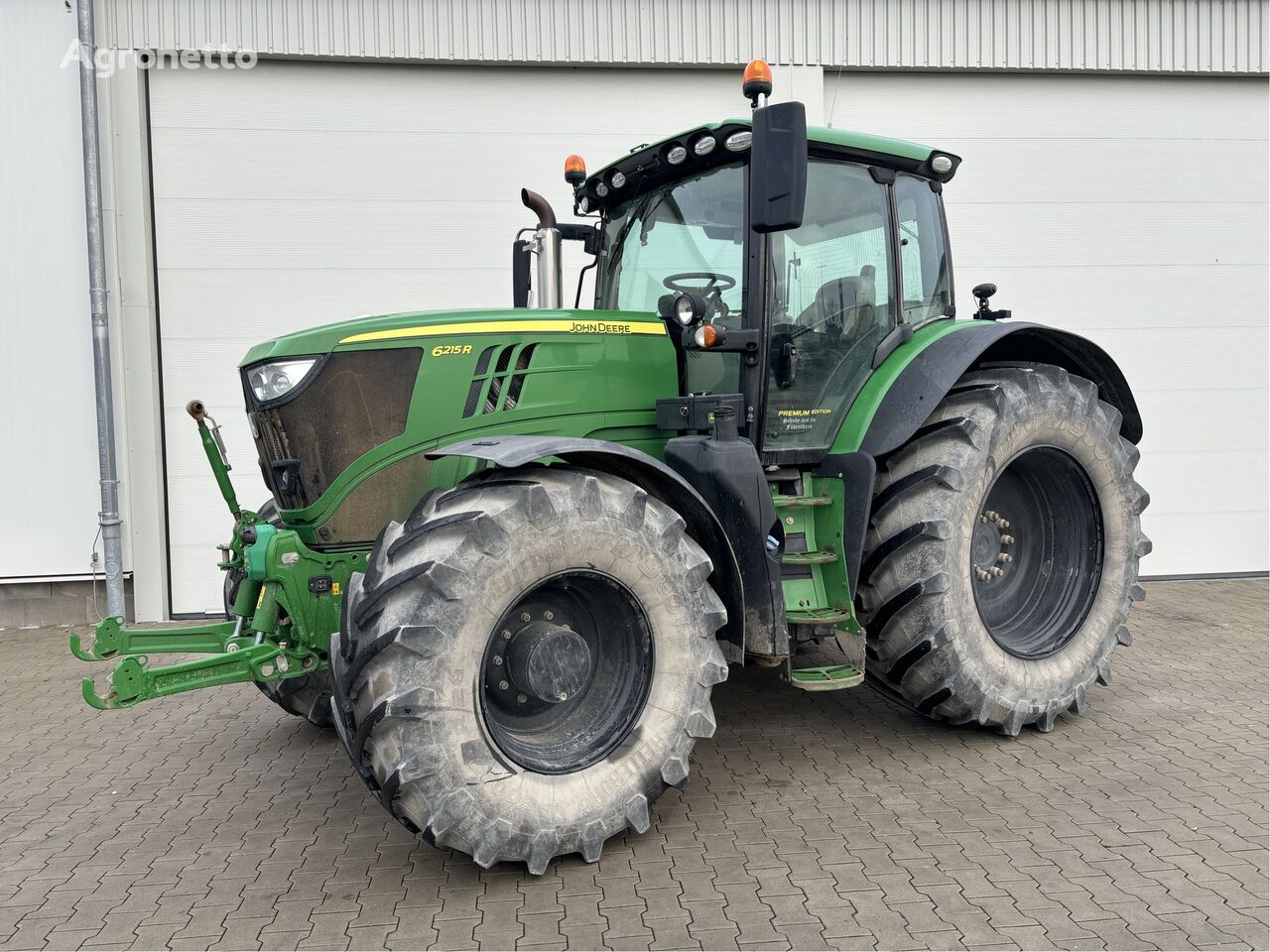 John Deere 6215R Radtraktor