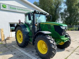 трактор колісний John Deere 6215R AutoPowr