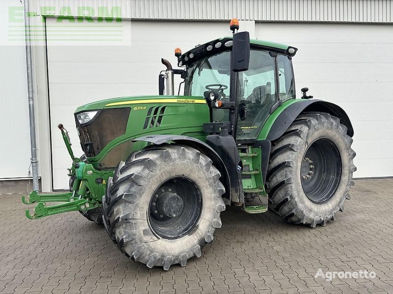 John Deere 6215r riteņtraktors