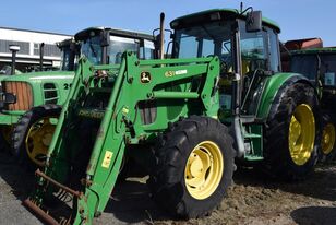 трактор колесный John Deere 6220