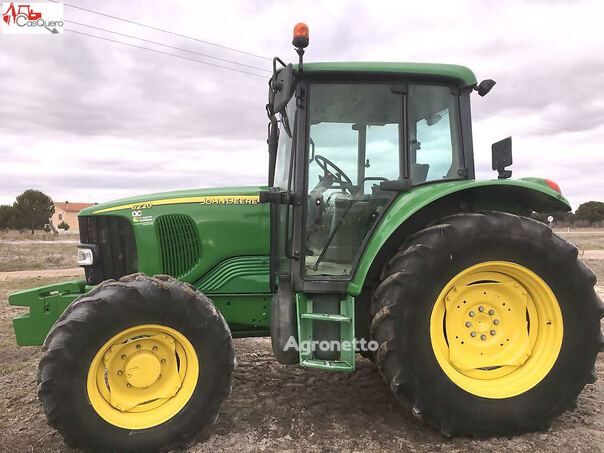 John Deere 6220 4WD wheel tractor for parts