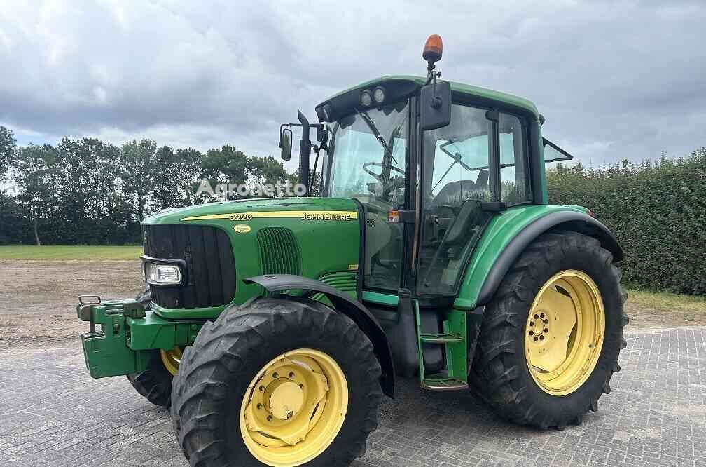 Traktor roda John Deere 6220 premium dijual | Agroline ID Traktor roda John Deere 6220 premium - Agroline