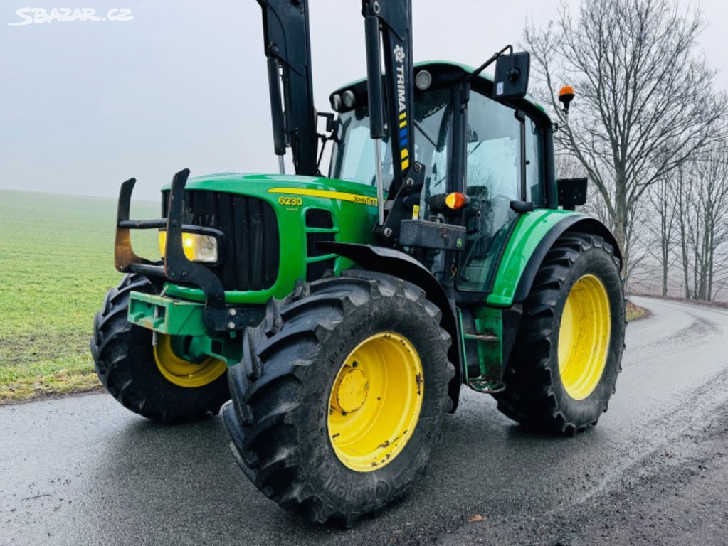 trattore gommato John Deere 6230 Premium