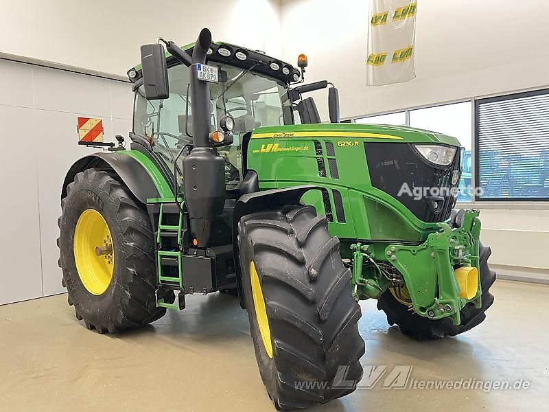 tracteur à roues John Deere 6230R mit CommandPro