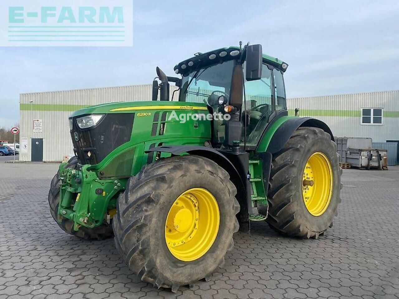 John Deere 6230r - command pro wheel tractor