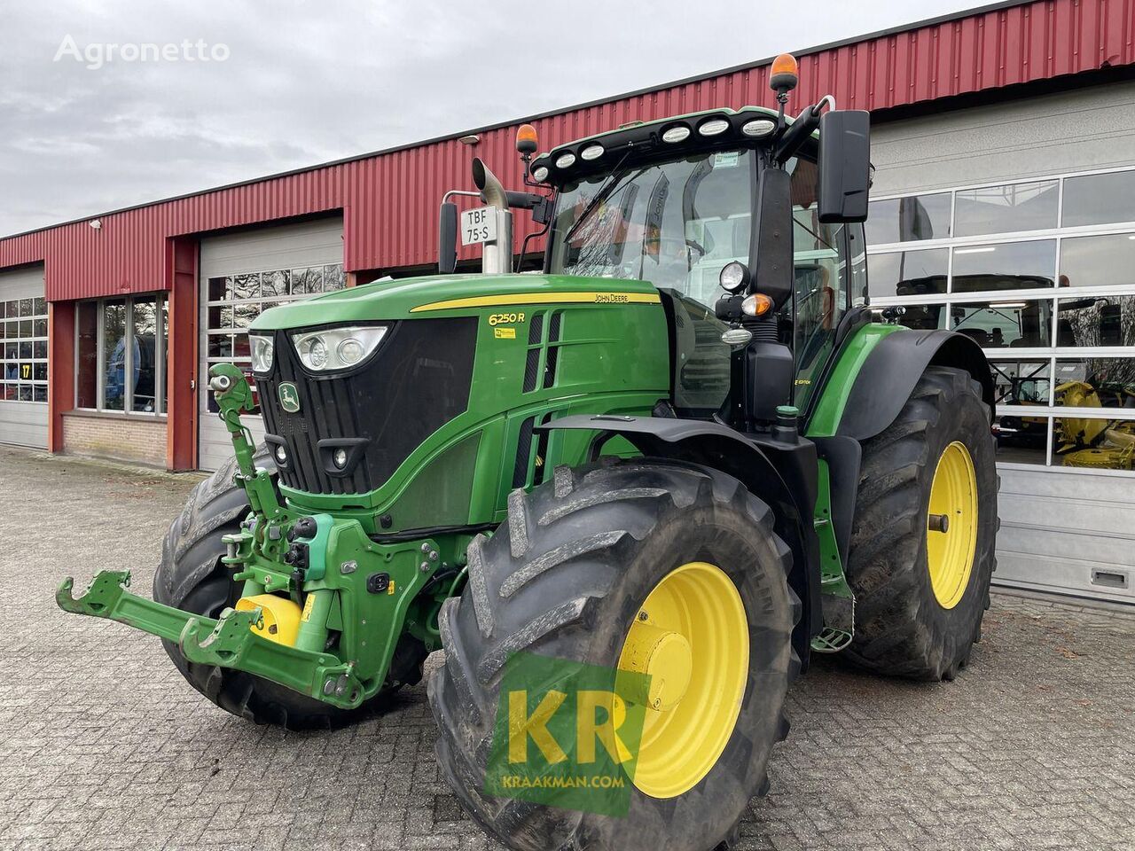 John Deere 6250R ホイールトラクター