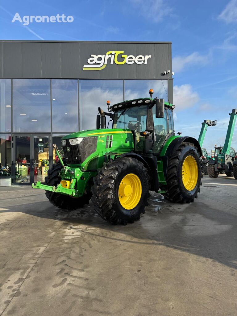 трактор колесный John Deere 6250R