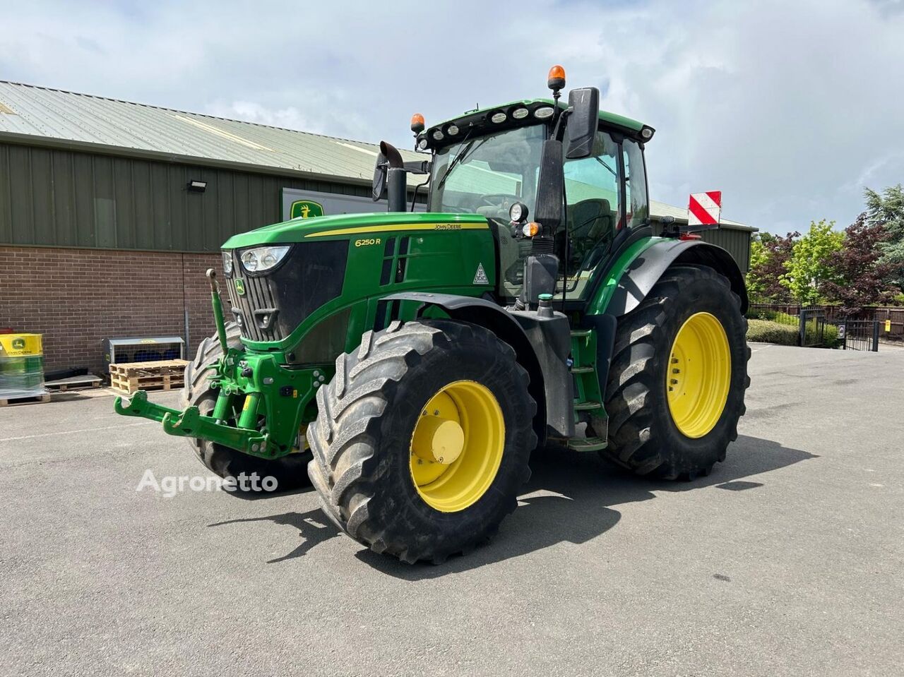 John Deere 6250R wheel tractor for sale | Agronetto UG John Deere 6250R wheel tractor - Agronetto
