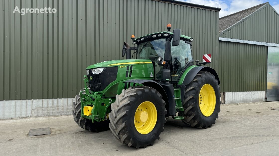 tracteur à roues John Deere 6250R Ultimate Edition