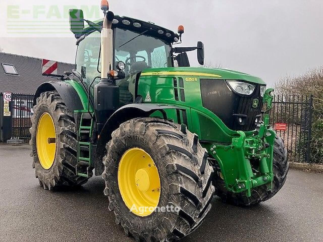 tracteur à roues John Deere 6250r