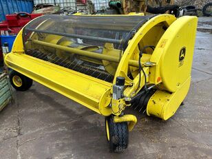 جرار بعجلات John Deere 639