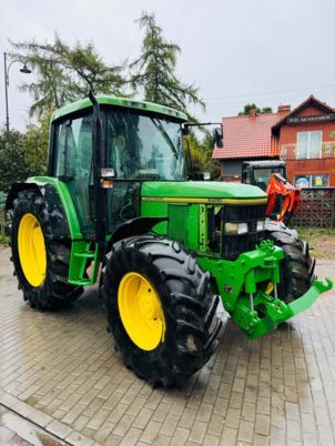 tracteur à roues John Deere 6400