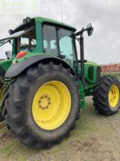 John Deere 6620 wheel tractor