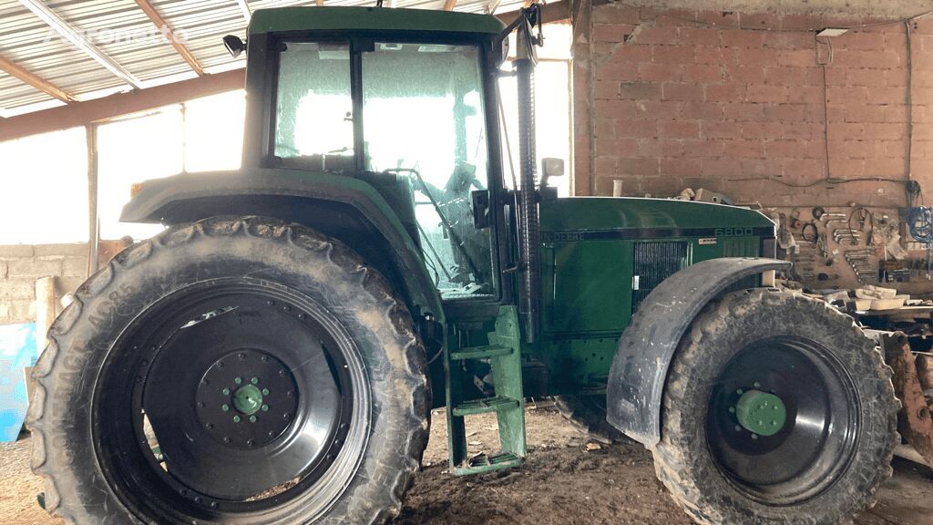 John Deere 6800 tractor de ruedas