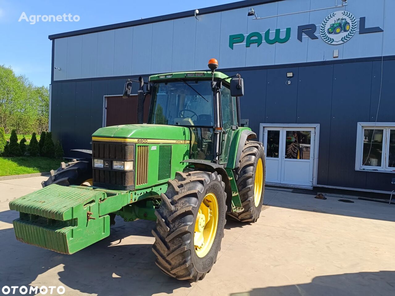 John Deere 6800 wheel tractor