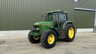 تراکتور چرخ دار John Deere 6800 Tractor