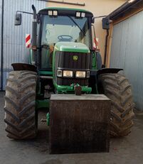 tracteur à roues John Deere 6820