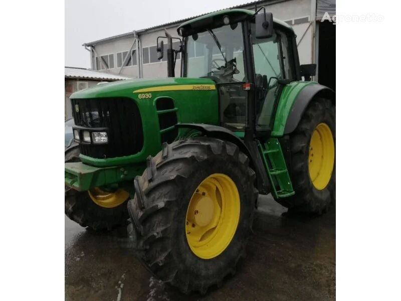 tractor cu roţi John Deere 6930